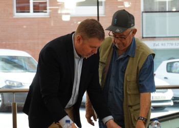 Diada de Sant Jordi 2026 d'Abrera: Signatura de llibres d'autors i autores locals al Mercat Municipal d'Abrera
