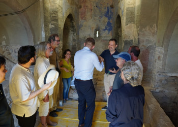 Visita institucional al jaciment arqueològic de Sant Hilari d'Abrera amb representants de la Diputació de Barcelona, Generalitat de Catalunya i Universitat de Barcelona