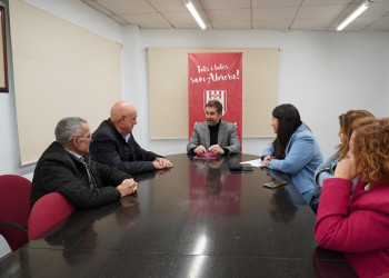 Signem novament el conveni de col·laboració amb Creu Roja del Baix Llobregat Nord per al foment del projecte "Donem Suport" d’entrega d’aliments i materials de primera necessitat