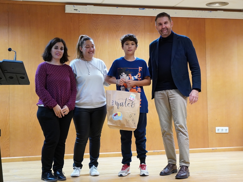 Una edició més, donem a conèixer els guanyadors i guanyadores del Concurs del Súper Devorallibres de la Biblioteca Josep Roca i Bros d'Abrera. Enhorabona!