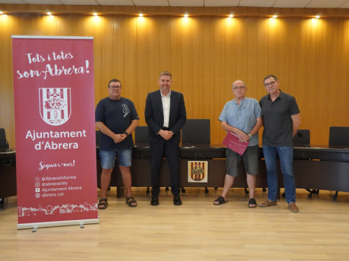 Signem un nou conveni de col·laboració entre l'Ajuntament d'Abrera i l’Associació Cavalcada de Reis d’Abrera