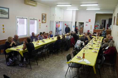A Abrera gaudim de la Castanyada i Halloween 2023. Castanyada del Casal de la Gent Gran de Santa Maria de Vilalba