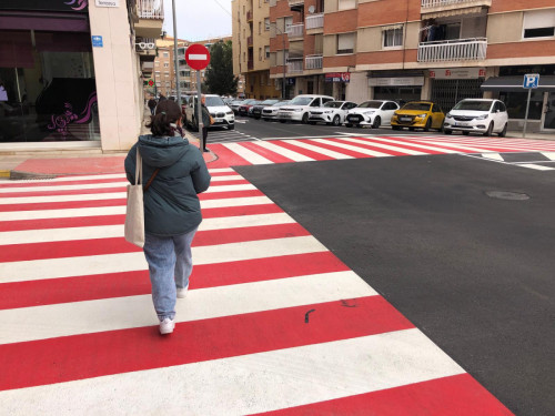 Treballem per Abrera! Finalitzades les obres de millora de la seguretat per a vianants i vehicles en el carrer de Martorell del nucli urbà