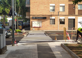 A Abrera millorem el nostre espai públic! Duem a terme la segona fase dels treballs de reparació i millora de la via pública en el carrer de Josep Tarradellas del nucli urbà