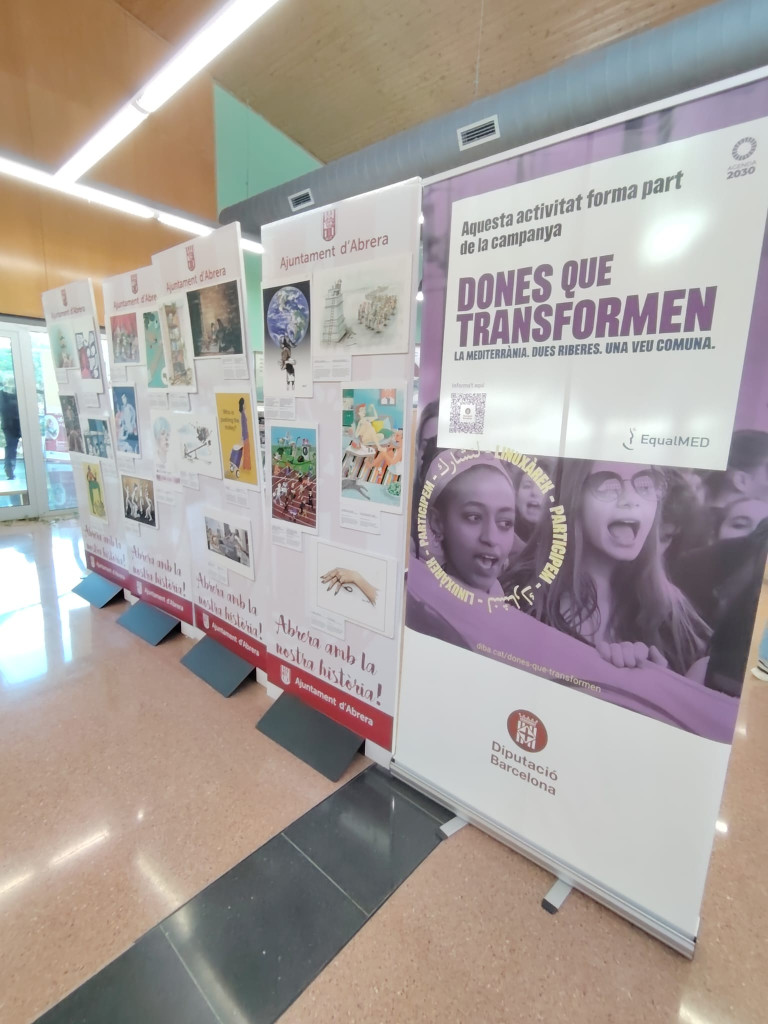 El proper dissabte 11 d'octubre, commemorarem el Dia Internacional de la Nena amb un espectacle familiar de titelles a la Casa de Cultura i una exposició al vestíbul de la Biblioteca