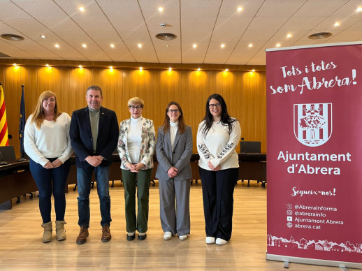 Presentem el projecte Violències inVISIBLES al Consell Comarcal del Baix Llobregat