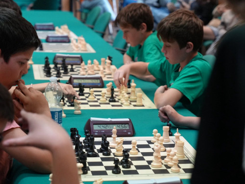 Èxit de participació a la 12a edició del Torneig Infantil i Juvenil (Memorial Ricard Barnet) de l’Associació d’Escacs d’Abrera