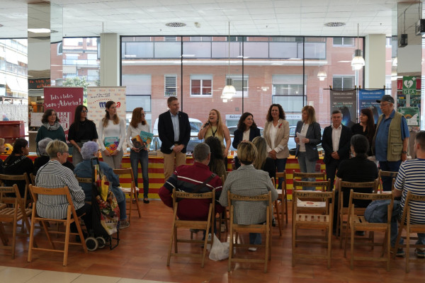 Diada de Sant Jordi 2026 d'Abrera: Signatura de llibres d'autors i autores locals al Mercat Municipal d'Abrera