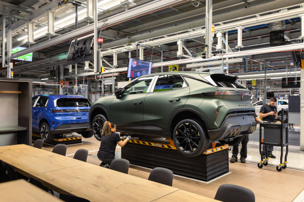 Assistim a l'acte corporatiu d’inici de la producció del CUPRA Raval i del Volkswagen ID. Polo a la planta de SEAT & CUPRA