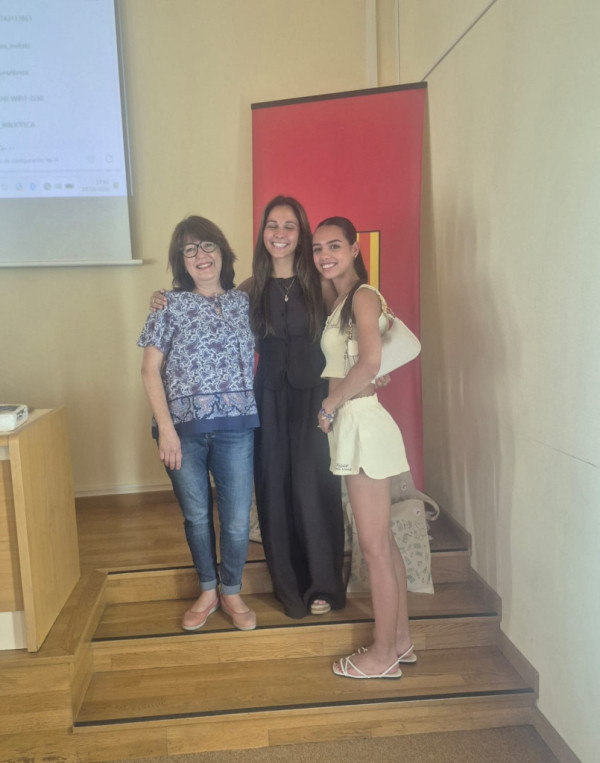 Nova xerrada del cicle de sessions de salut comunitària a Abrera! El dimecres 17 de juny hem parlat sobre hipertensió, colesterol i glucèmia amb la Farmàcia Flores Álamos d'Abrera