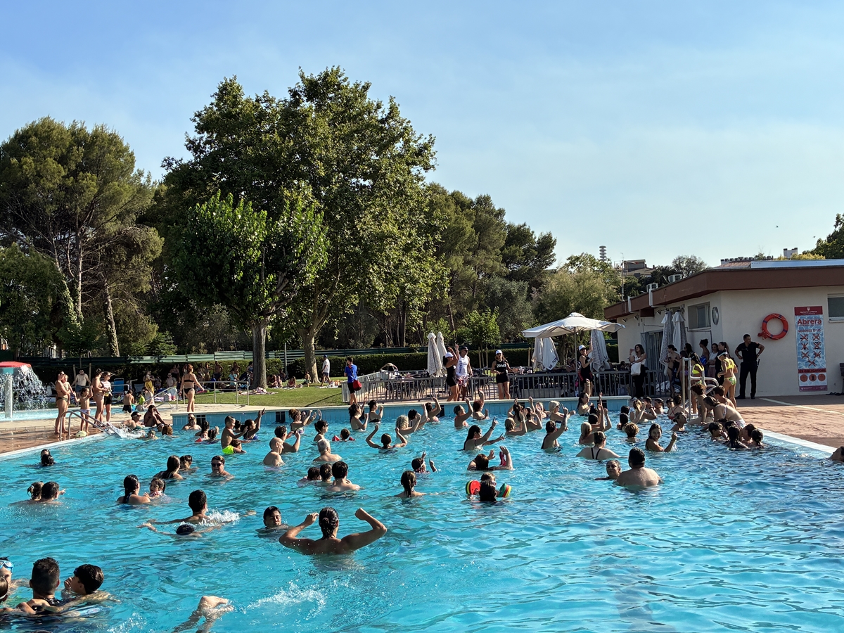 Ràdio Abrera a la Piscina 2026: Dimecres 8 de juliol de 2026: Exhibició d'Strong i Aquazumba amb Vive y Baila