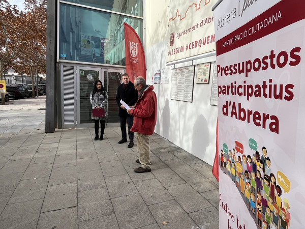 A Abrera celebrem el Dia Internacional dels Drets Humans amb la presentació dels Panells de la DUDH, un projecte dels Pressupostos Participatius