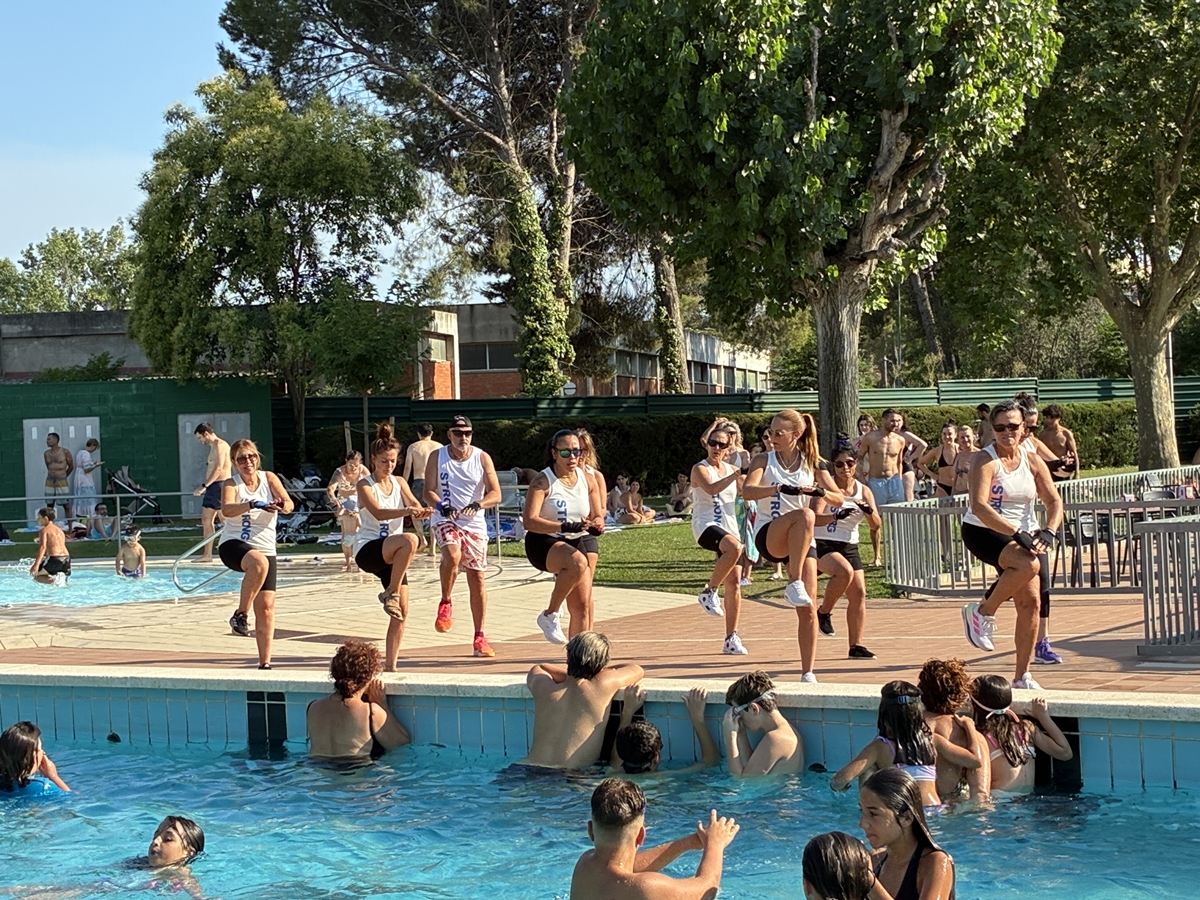 Ràdio Abrera a la Piscina 2026: Dimecres 8 de juliol de 2026: Exhibició d'Strong i Aquazumba amb Vive y Baila