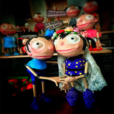 El proper dissabte 11 d'octubre, commemorarem el Dia Internacional de la Nena amb un espectacle familiar de titelles a la Casa de Cultura i una exposició al vestíbul de la Biblioteca