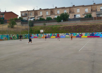 Del 30 de juny al 31 de juliol de 2025 hem gaudit de l'activitat dels Patis Oberts a l'Escola Josefina Ibáñez