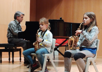 L'Escola Municipal de Música d'Abrera arriba a la Setmana Santa amb una nova edició d'Audicions d'Instrument. Enhorabona a totes i tots!