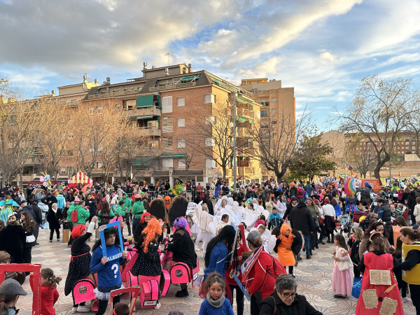 A Abrera gaudim del Carnaval! Èxit de participació en les activitats programades per l'Ajuntament i les entitats. LLiurament de premis del Concurs de Disfresses de 2024