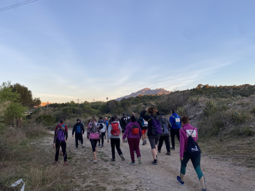 200 persones han gaudit de la XXII Caminada de Primavera Abrera-Montserrat, que ha tingut lloc aquest diumenge 16 d'abril