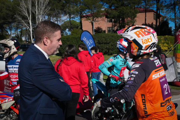 Abrera, amb l'esport! Assistim a la presentació del programa 'Nou Impuls del Motociclisme Català' a la sala d’actes del CAR de Sant Cugat