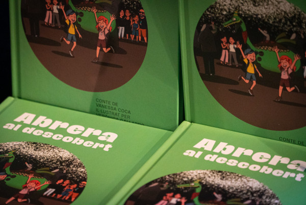 Presentem 'Abrera al Descobert', un nou llibre infantil per descobrir el municipi en família!