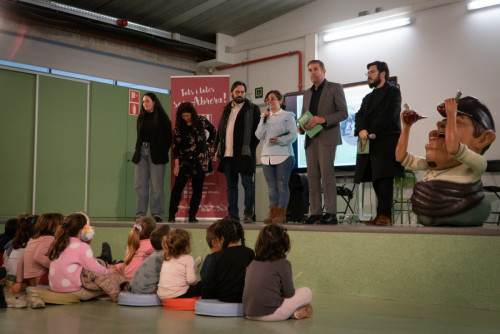 Presentem 'Abrera al Descobert', un nou llibre infantil per descobrir el municipi en família!