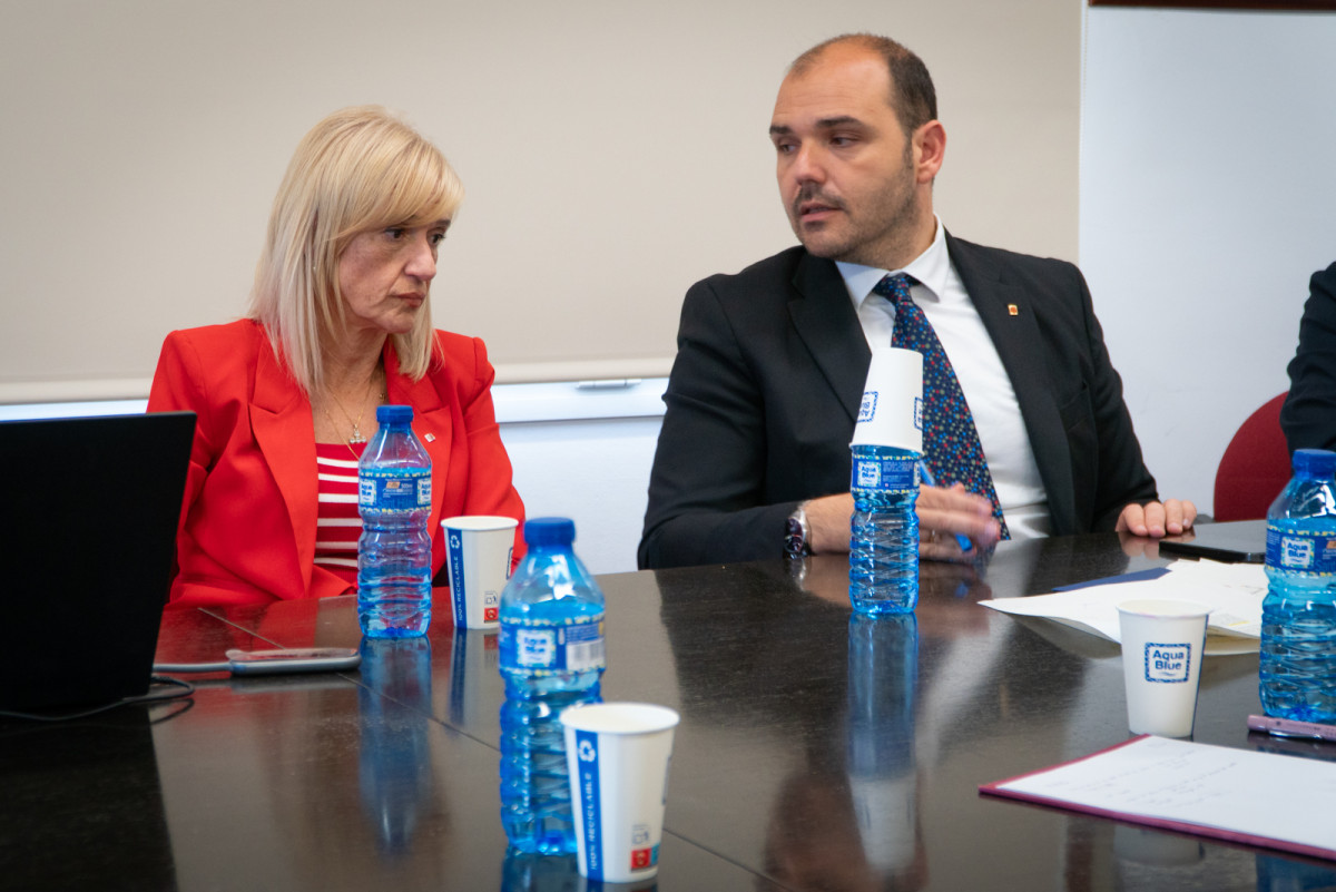 El conseller de la Presidència de la Generalitat de Catalunya, Albert Dalmau, visita l'Ajuntament d'Abrera i l'empresa Irestal Group