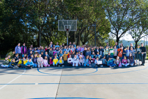 Primera Jornada Interescolar del curs 26-27 a Abrera! Gairebé 100 nens i nenes de 4t de primària de les tres escoles d'Abrera gaudeixen d'un matí dedicat a l'esport i la convivència