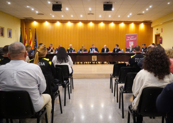 La reducció dels fets delictius en els darrers deu anys, la col·laboració entre els cossos de seguretat i l’aposta per les noves tecnologies centren la sessió plenària de la Junta Local de Seguretat d’Abrera