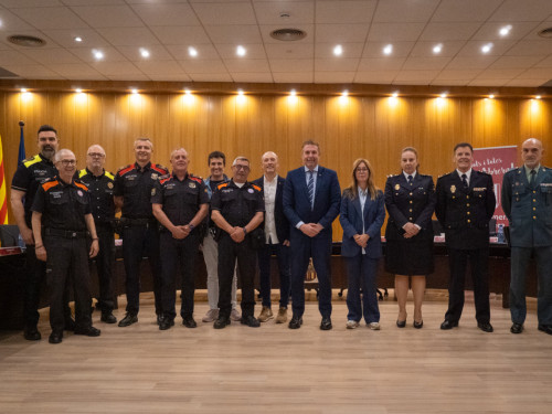 La reducció dels fets delictius en els darrers deu anys, la col·laboració entre els cossos de seguretat i l’aposta per les noves tecnologies centren la sessió plenària de la Junta Local de Seguretat d’Abrera