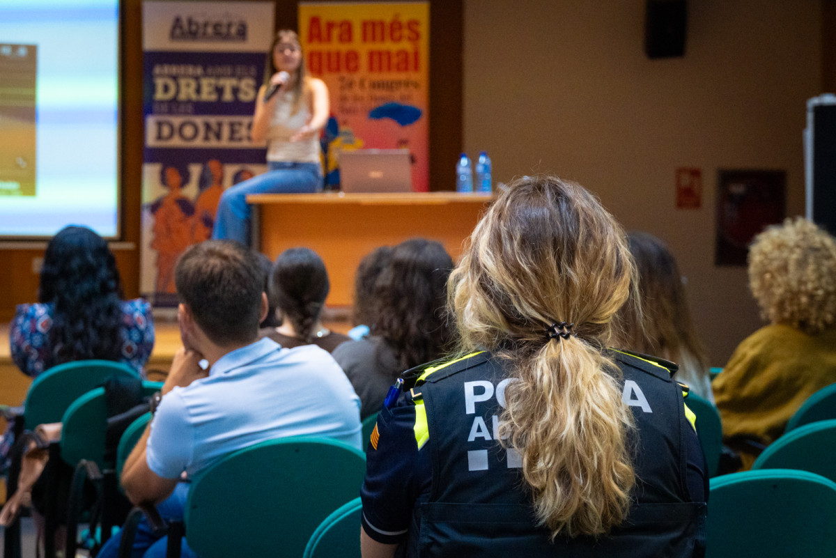 Abrera, subseu del Congrés de les Dones del Baix Llobregat amb una jornada dedicada a la igualtat i la sensibilització digital
