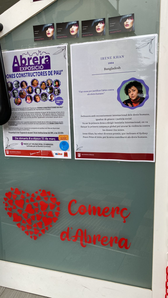 Abrera municipi feminista! Exposició "Dones constructores de Pau" als nostres comerços