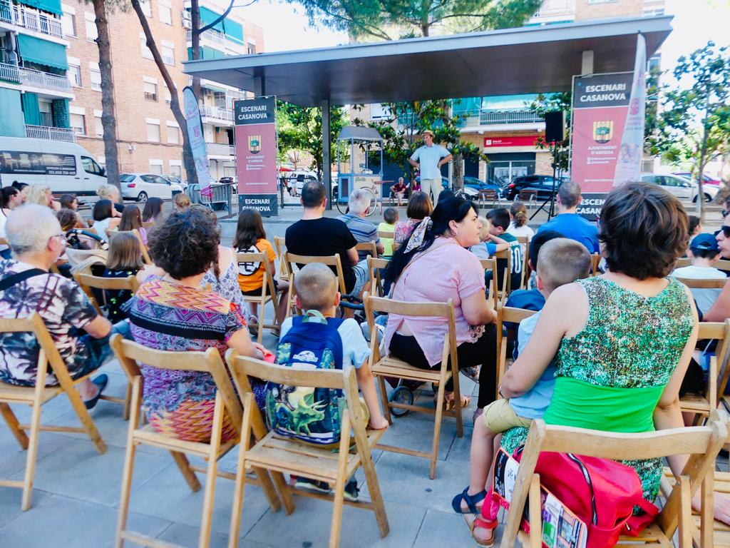 Festa Major 2022: espectacle “Gelicadabra” a la plaça Rafael Casanova