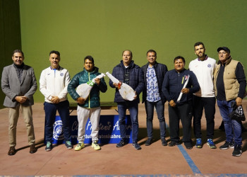 El Club Frontenis Abrera celebra l’Open Jamón Abrera 2023, amb 65 parelles de jugadors i jugadores