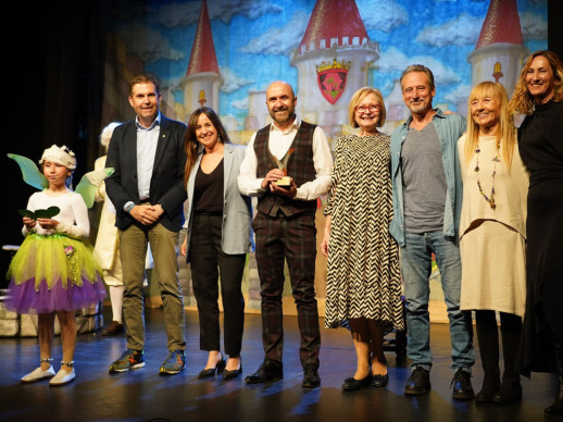 A Abrera gaudim de la cloenda i lliurament de premis del Concurs de Teatre Amateur Vila d’Abrera, a càrrec del Grup Escènic Illets d'Abrera