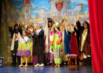 A Abrera gaudim de la cloenda i lliurament de premis del Concurs de Teatre Amateur Vila d’Abrera, a càrrec del Grup Escènic Illets d'Abrera