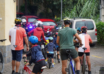 Abrera + sostenible! Commemorem la Setmana de la Mobilitat Sostenible 2025 amb el servei de bus urbà gratuït, una bicicletada popular i botifarrada i els tallers 'pedalada i respira' i 'seguretat viària en patinet elèctric'