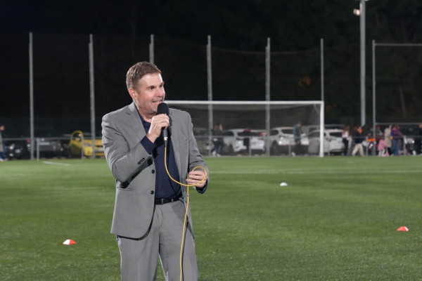 Assistim a la presentació dels equips per la temporada 2025-2026 de l'Agrupació Esportiva Abrera. Enhorabona!