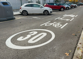 A Abrera implantem una nova senyalització per fomentar la convivència entre bicicletes, vehicles de mobilitat personal (VMP) i vehicles motoritzats