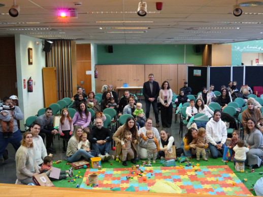 Ja ets a Abrera! Donem la benvinguda als nous petits i petites del nostre municipi, nascuts/des i/o adoptats/des durant l'any 2024