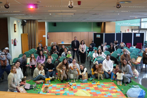 Ja ets a Abrera! Donem la benvinguda als nous petits i petites del nostre municipi, nascuts/des i/o adoptats/des durant l'any 2024