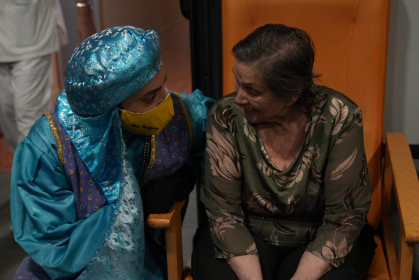 La il·lusió del Nadal es viu a Abrera! Gaudim, un any més, de la Cavalcada de Ses Majestats els Reis Mags de l'Orient, que va omplir els carrers del nostre municipi de màgia, llum i color!