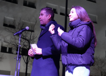 La il·lusió del Nadal es viu a Abrera! Gaudim, un any més, de la Cavalcada de Ses Majestats els Reis Mags de l'Orient, que va omplir els carrers del nostre municipi de màgia, llum i color!