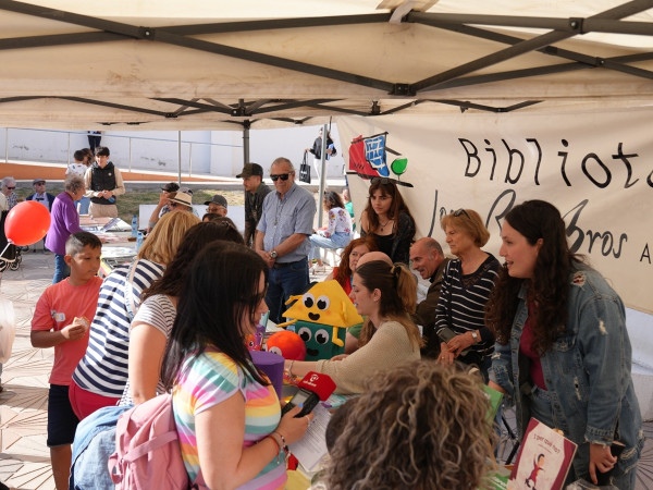 Diada de Sant Jordi a Abrera 2026: Fira de Sant Jordi a la pl. de Pau Casals