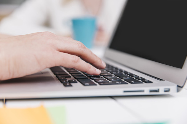 Durant el mes d’agost, des del Servei de Promoció Econòmica continuem oferint el Club de la Feina i les entrevistes d'ocupació i orientació