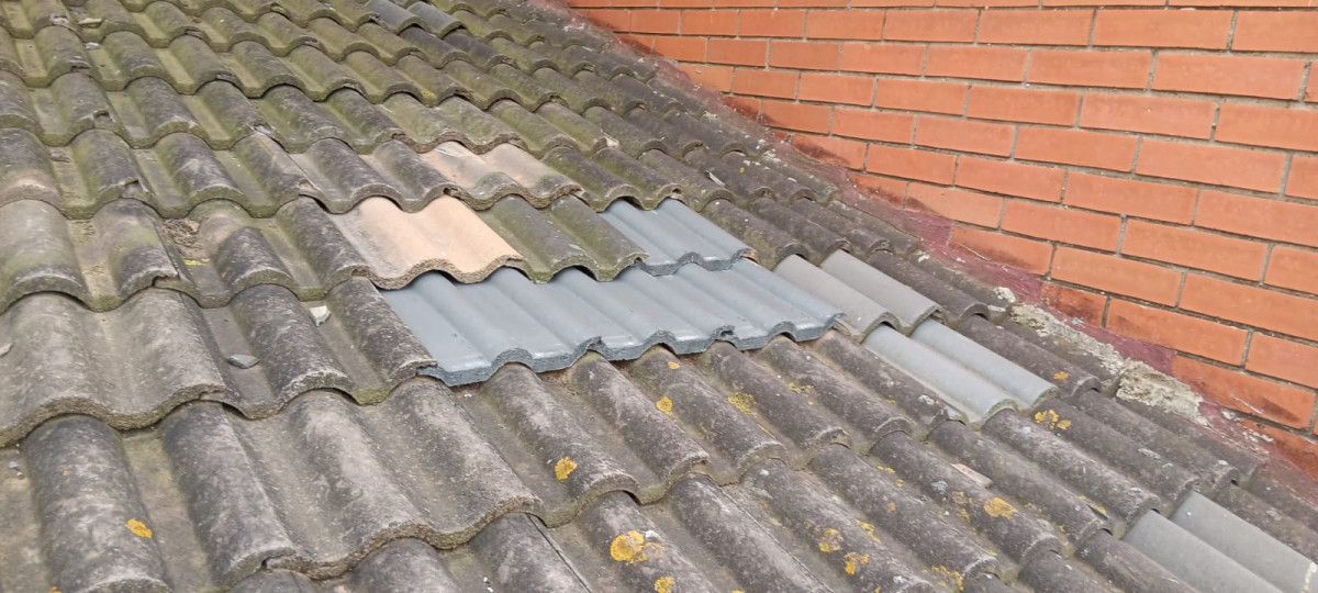 Continuem treballant en l'adequació de les instal·lacions dels centres educatius d'Abrera durant les vacances escolars i al llarg del curs - Escola Francesc Platón i Sartí