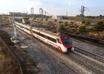 Des de l'Ajuntament d'Abrera informem sobre el nou abonament gratuït de Rodalies de Catalunya de 10 viatges que ha entrat en vigor a partir d'aquest mes de gener de 2026