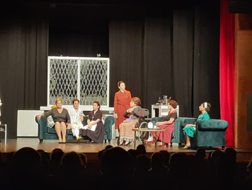 'Un mort darrere la porta'. Concurs de Teatre Amateur Vila d'Abrera 2023