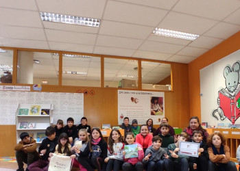 Els i les escolars del nostre municipi continuen realitzant les seves visites a la Biblioteca Josep Roca i Bros, per conèixer l'equipament i els seus serveis
