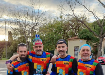 El Club d'Atletisme d'Abrera participa a la Marató de Barcelona donant suport al projecte "La Marató de Llerre"