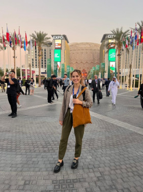 Felicitem la col·laboradora de l’Associació Naturalista d’Abrera ANDA, Cristina Bernal, que ha participat en la Conferència del Clima de l’ONU COP 28 de Dubai